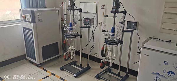 如何選購玻璃反應(yīng)釜？